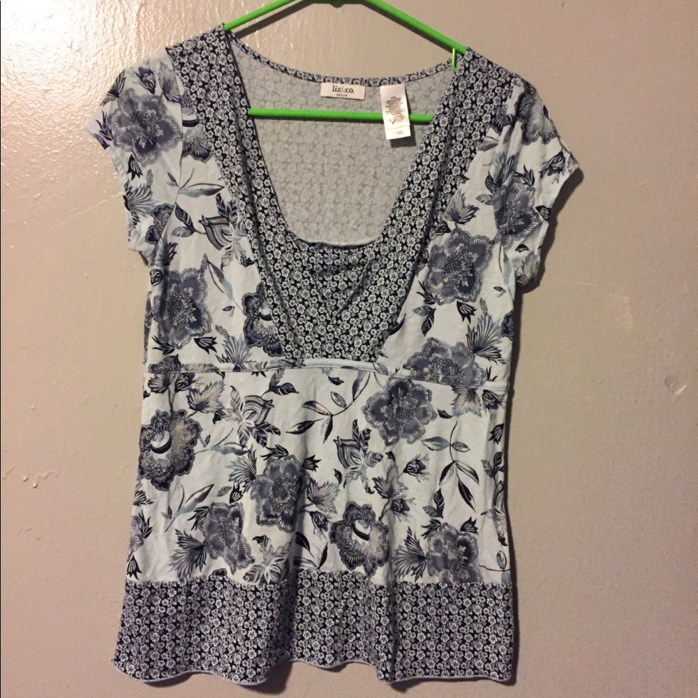 Adorable Liz & Co blouse!